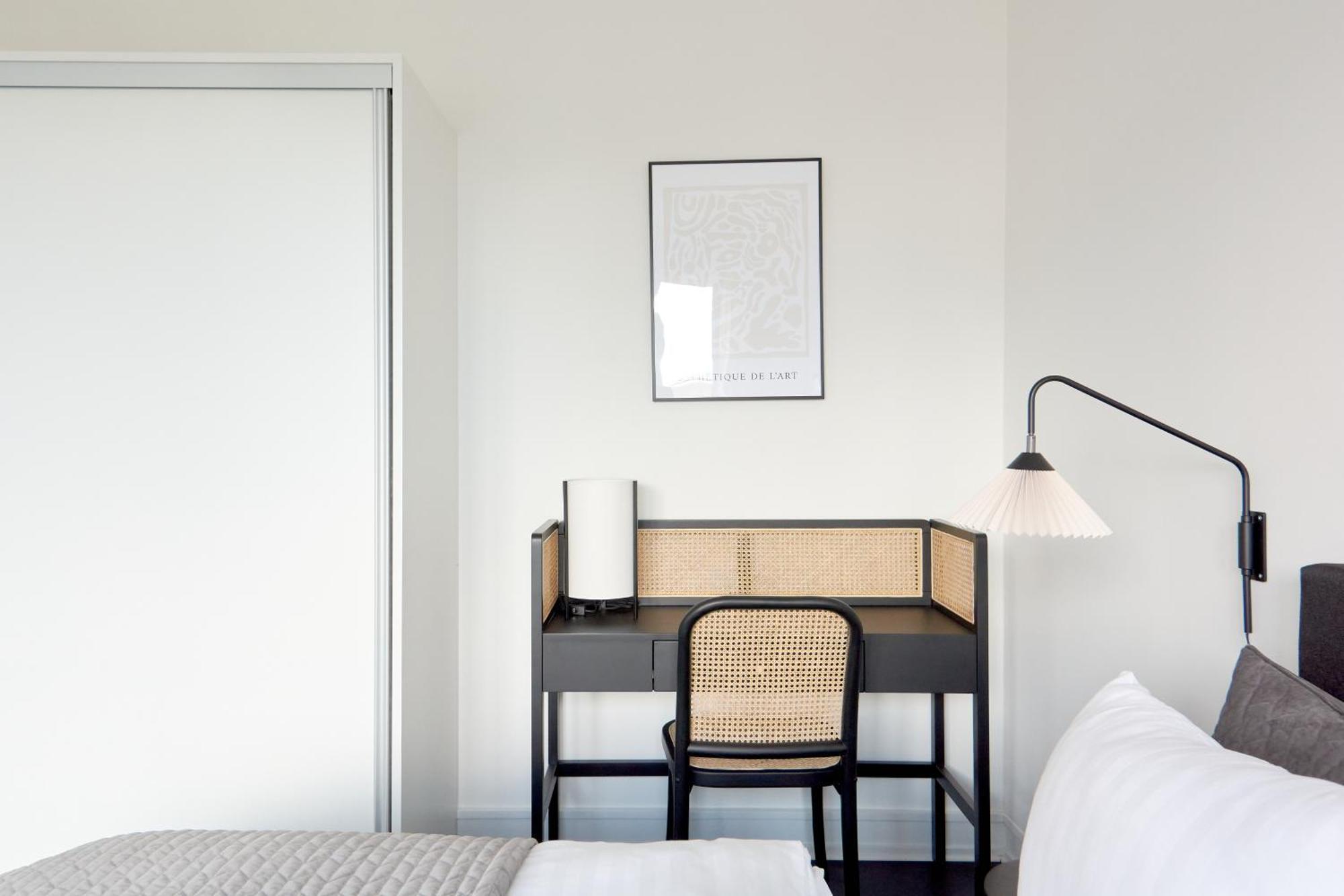 Beautiful 3 Bedroom Apartment Near Shopping & Metro København Eksteriør billede