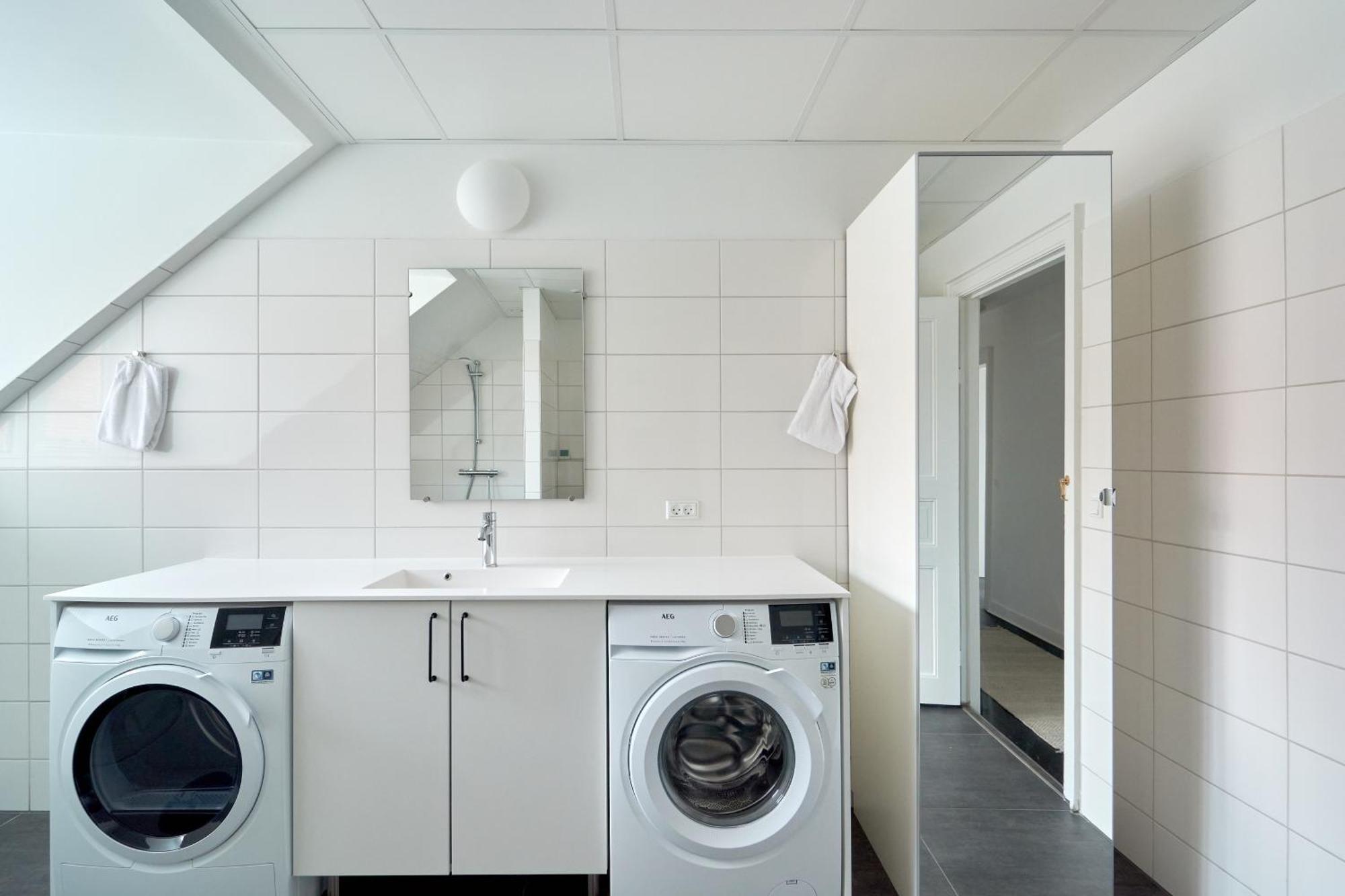 Beautiful 3 Bedroom Apartment Near Shopping & Metro København Eksteriør billede